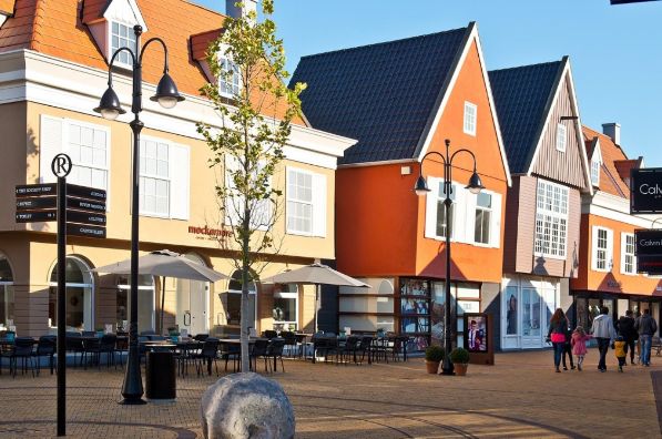 outlet NL