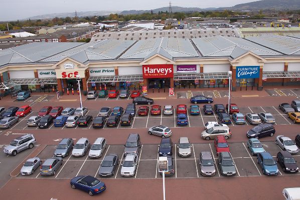 DTZ Investors purchase the freehold interest in Kingsditch Retail Park for €47.8m (GB)