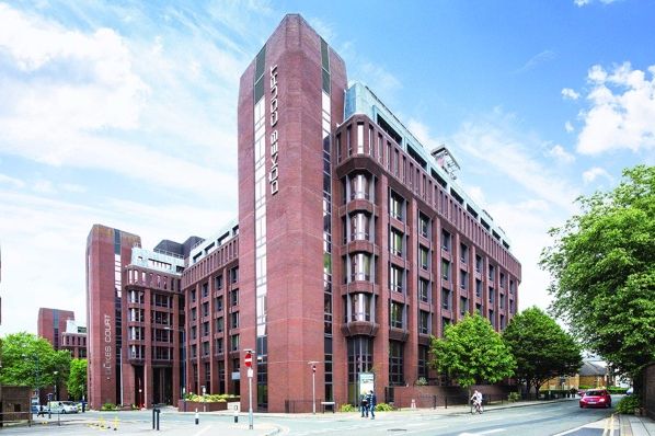 ÆRIUM and NorthStar Realty dispose of Woking office complex for €80.87m (GB)