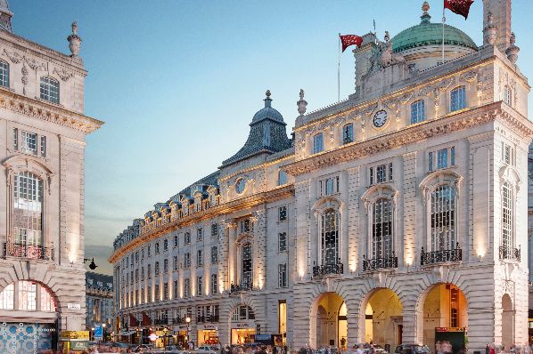 Barings provides €184.8m loan facility for London’s Hotel Café Royal (GB)