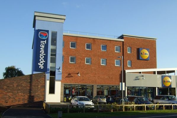 Travelodge to open 20 hotels in 2018 (GB)