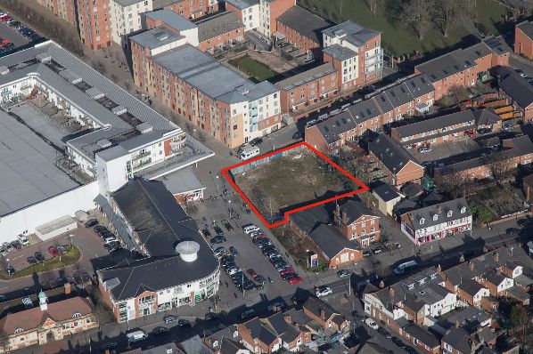 NHS PS puts former Battle Hospital site on the market (GB)