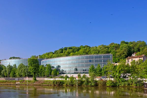 PGIM Real Estate and Varma complete acquisition of M Campus in Paris (FR)