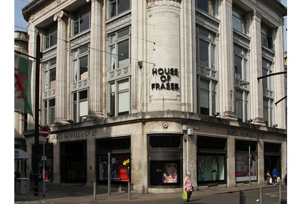 House of Fraser to close 31 stores (GB)