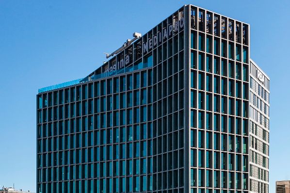 Hines acquires office tower in Barcelona (ES)