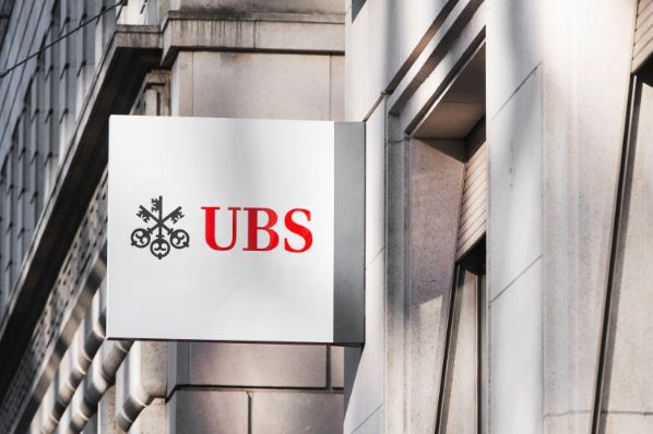 UBS AM second infrastructure fund reaches €368m
