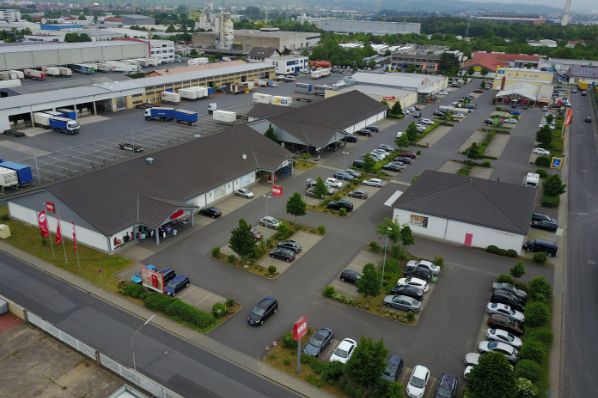 Principal Real Estate Europe acquires two retail warehouses in Germany