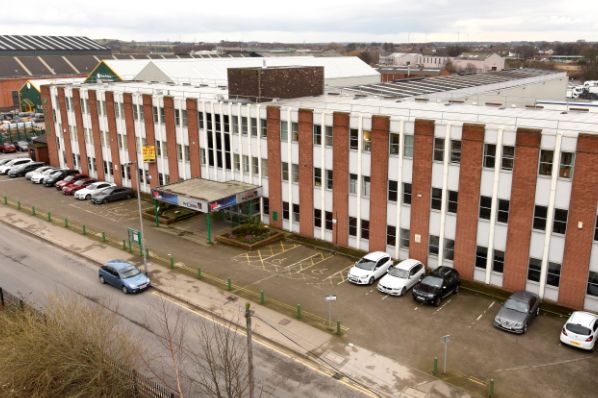 Paloma Capital acquires €15.9m Wakefield industrial estate (GB)