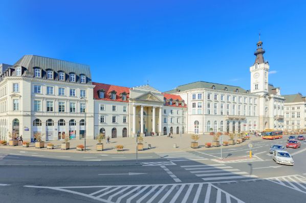 Generali Real Estate acquires Jab?onowski Palace in Warsaw (PL)