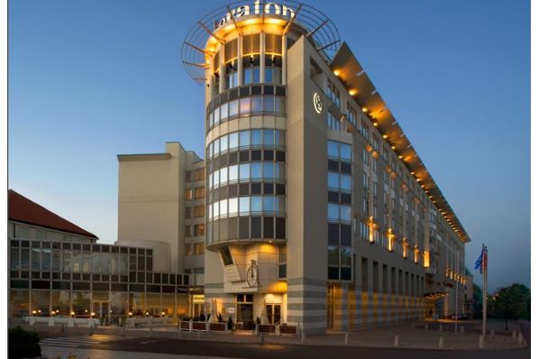 Patron Capital acquires Sheraton Warsaw Hotel (PL)