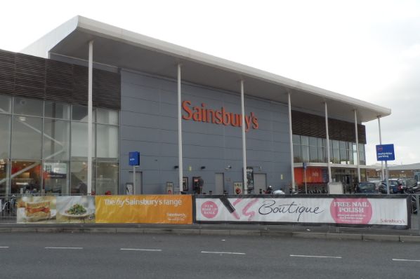 CMA blocks merger between Sainsbury’s and Asda (GB)