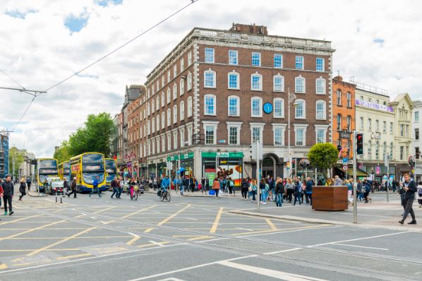 Union Investment acquires Ballast House for €27m (IE)