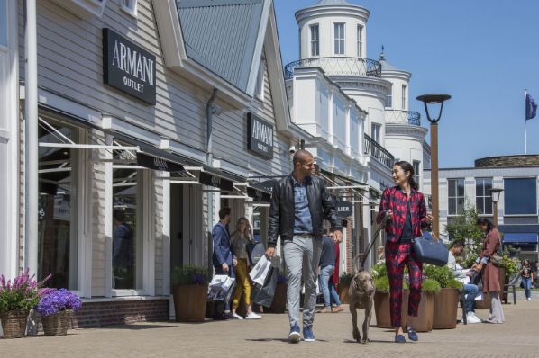 Hammerson & APG acquire 50% stake in Via Outlets