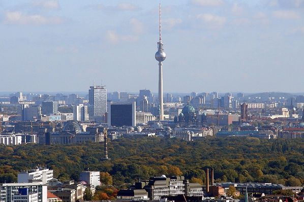 CBRE GI and CR invest in German resi market