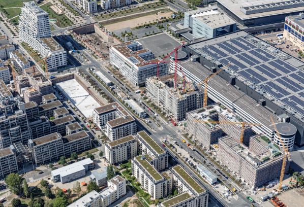 Warburg-HIH Invest acquires prime office complex in Frankfurt (DE)