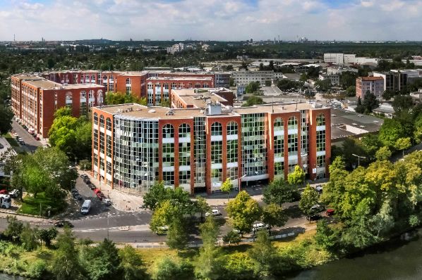 Arax Properties and Partners Group sell Berlin office campus for €200m (DE)