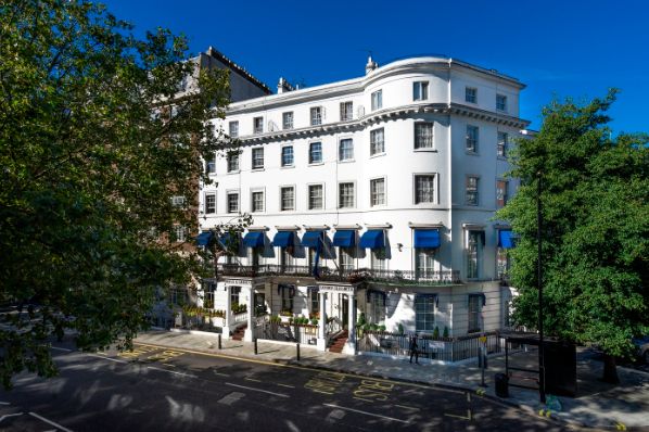 London Elizabeth Hotel goes on the market (GB)