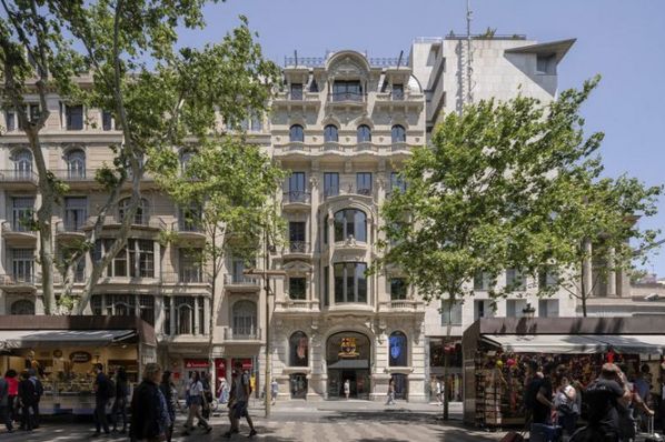 Real I.S. acquires mixed-use Barcelona property (ES)
