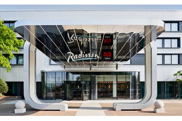 Radisson opens dual branded hotel at London Heathrow (GB)