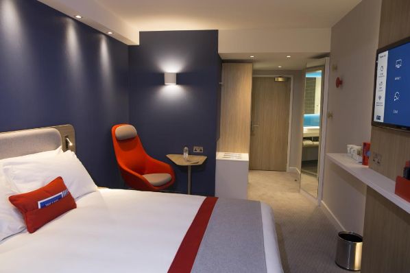 Holiday Inn Express unveils new UK hotel