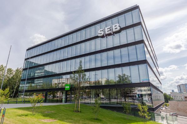 REInvest acquires SEB Bank headquarters in Vilnius (LT)
