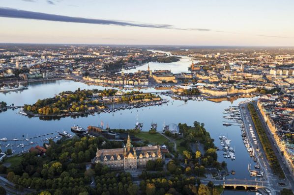 CapMan Real Estate invests in Stockholm mixed-use portfolio (SE)
