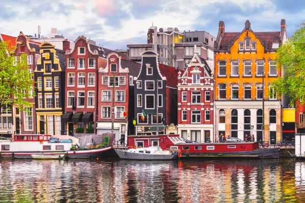 CBRE GI acquires Amsterdam resi portfolio (NL)