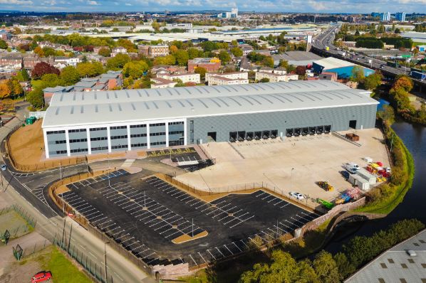LondonMetric acquires two UK logistics warehouses for €43.6m