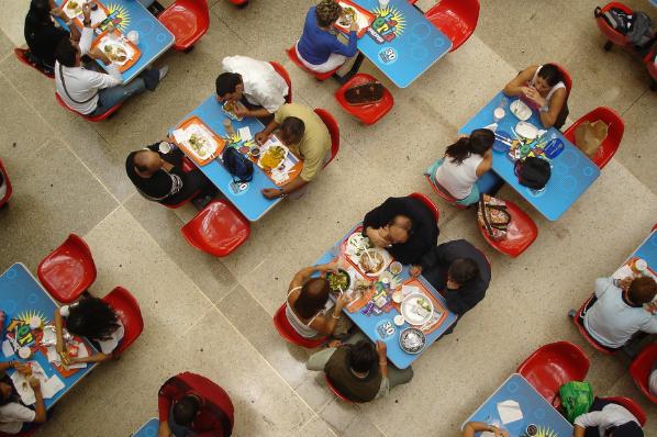 food court image |© Liliana Amundaraín 