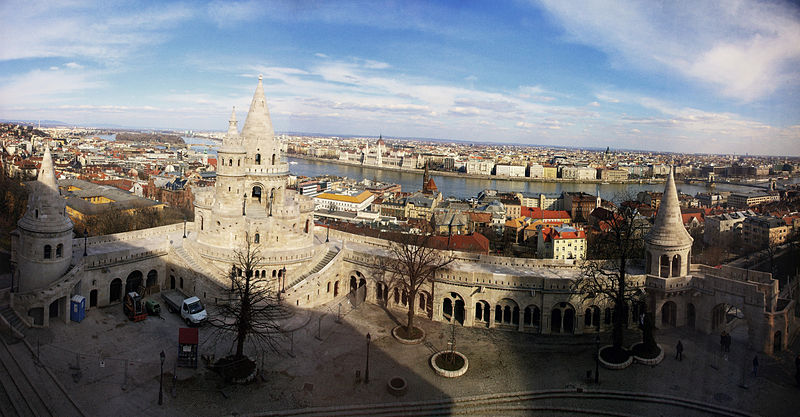 Budapest-Panorama-Fischerbastei-Donau