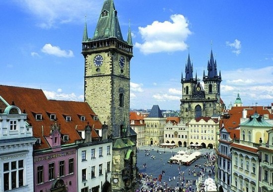 Prague Old Town Square@Estec_GmbH
