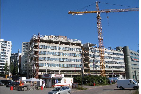 https://upload.wikimedia.org/wikipedia/commons/5/54/Office_building_construction_Helsinki.jpg