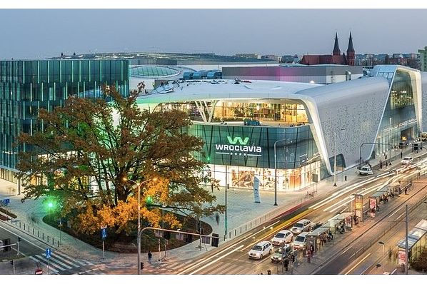 Spaces debuts in Wroclaw (PL)