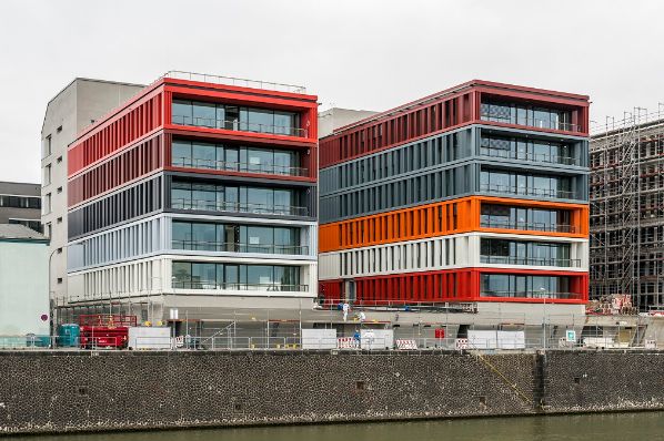 Warburg-HIH Invest invests in Frankfurt office scheme (DE)
