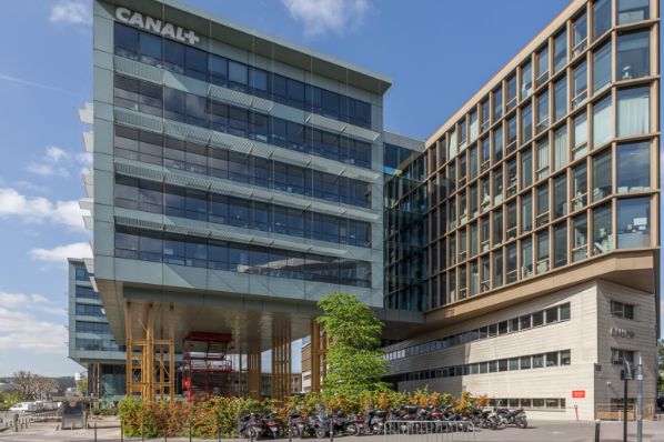 Tishman Speyer and PSP Investments acquire Canal + office in Paris (FR)