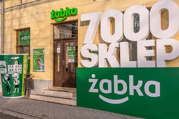 Polish retailer Zabka opens its 7000th store