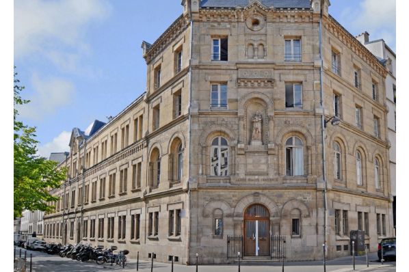 Barings acquires Paris office property (FR)