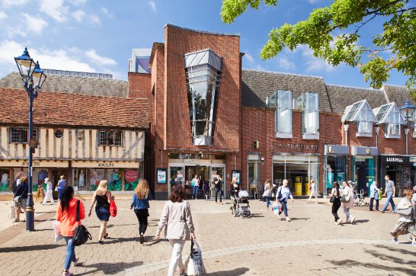 Ardent acquires Touchwood shopping centre (GB)