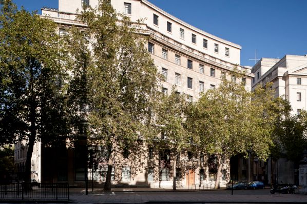 Derwent acquires wing of Bush House for €15.8m (GB)