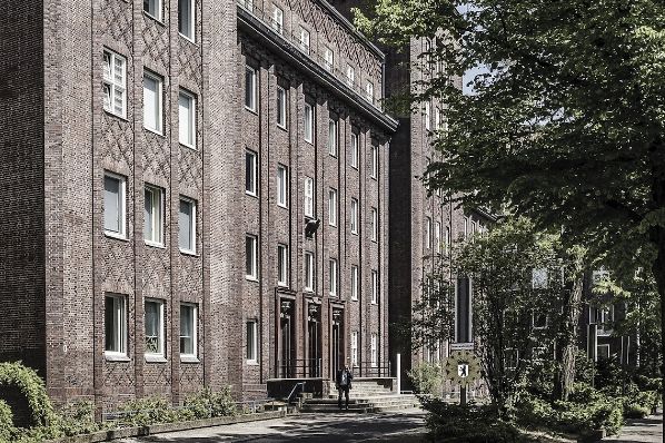 REInvest acquires Berlin office property (DE)