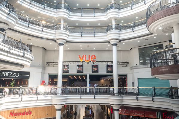 Generali and Axis Retail Partners buy St Georges Shopping Centre (GB)