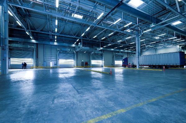 Barings invests in French logistics property