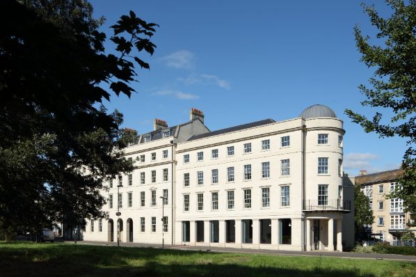 Aviva Investors acquires student accommodation in Bath (GB)
