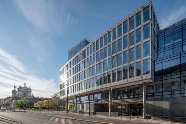 KGAL acquires Charles Square Center in Prague (CZ)