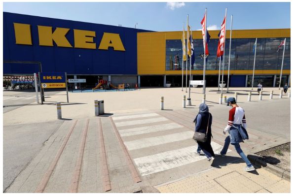 IKEA closes Tottenham store putting 450 jobs at risk (GB)