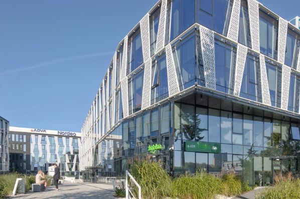 Investika and Bud Holdings acquire Tensor Office Park in Gdynia (PL)