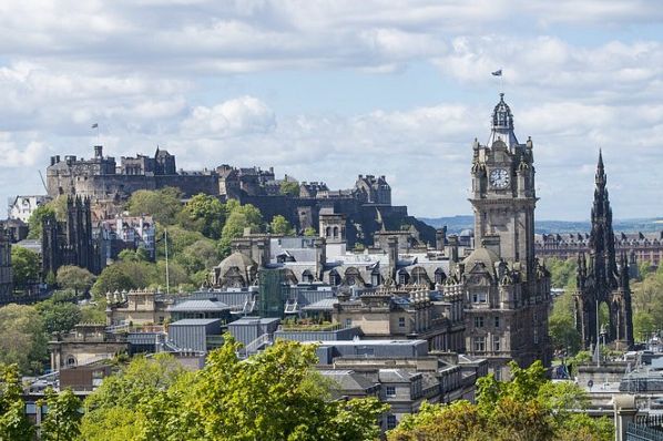 Hyatt unveils plans for Edinburgh hotel (GB)