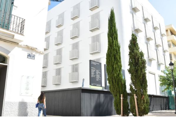 Schroders Capital acquires The Standard Hotel in Ibiza (ES)