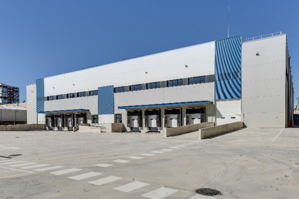 Azora invests €100m in logistics portfolio (ES)