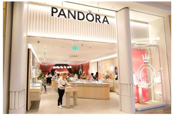 Pandora to open 10 new stores in UK